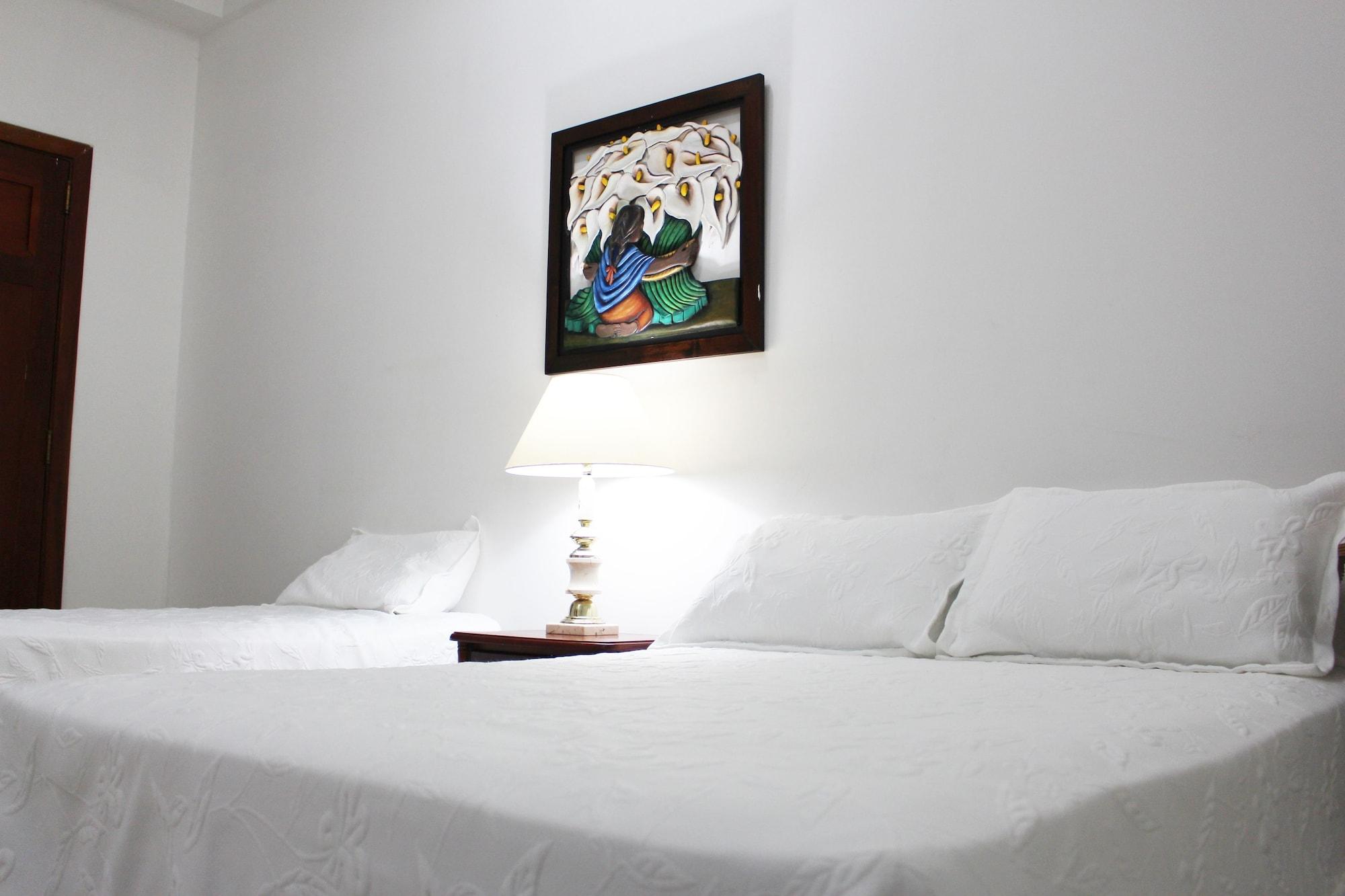 Hotel Dorado Plaza Centro Historico Картахена Экстерьер фото